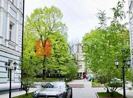 Бизнес-центр Петровский переулок, 5с15 1